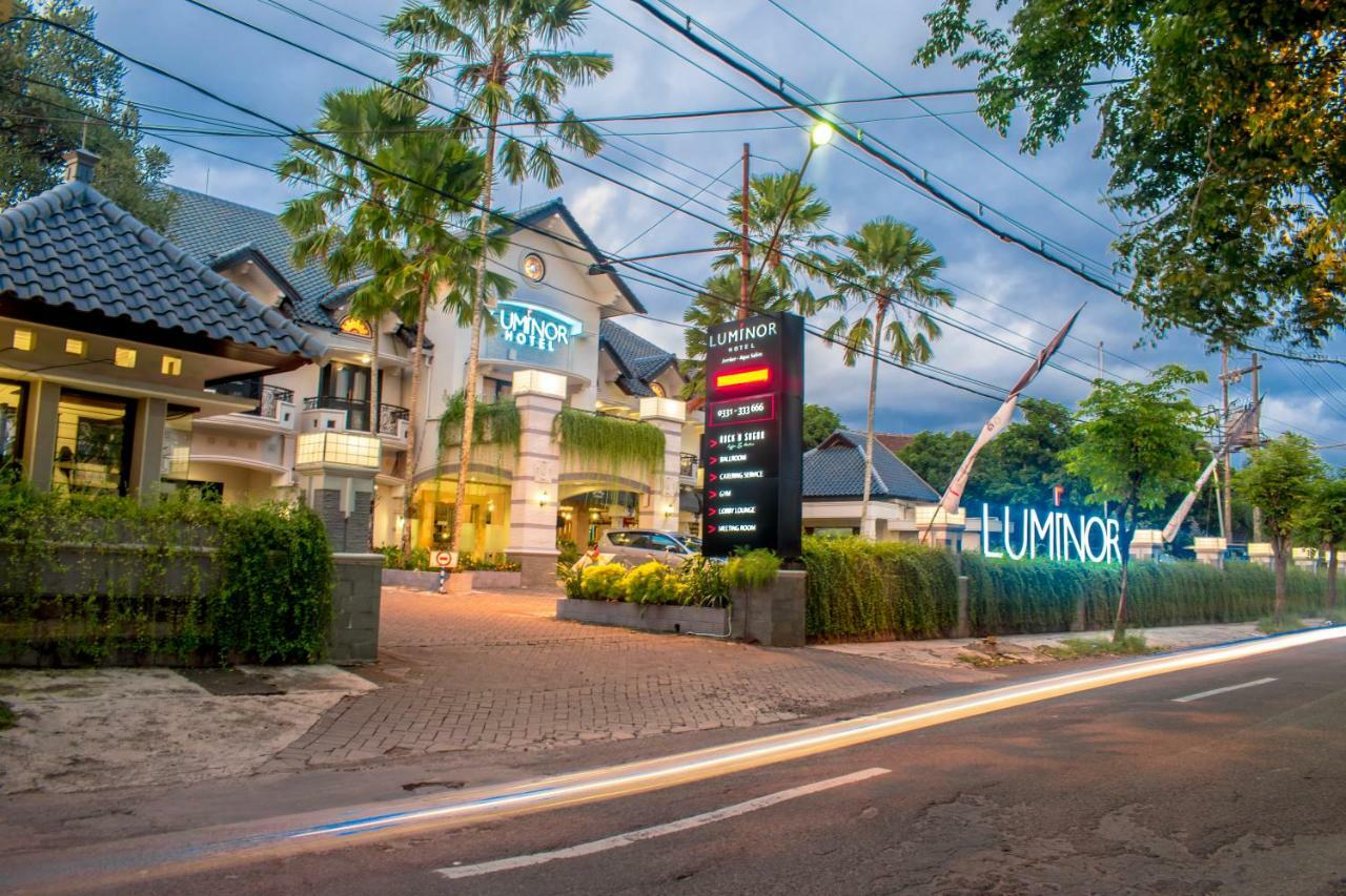 Luminor Hotel Jember By Wh Ngoại thất bức ảnh