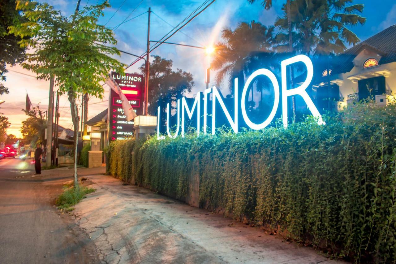 Luminor Hotel Jember By Wh Ngoại thất bức ảnh